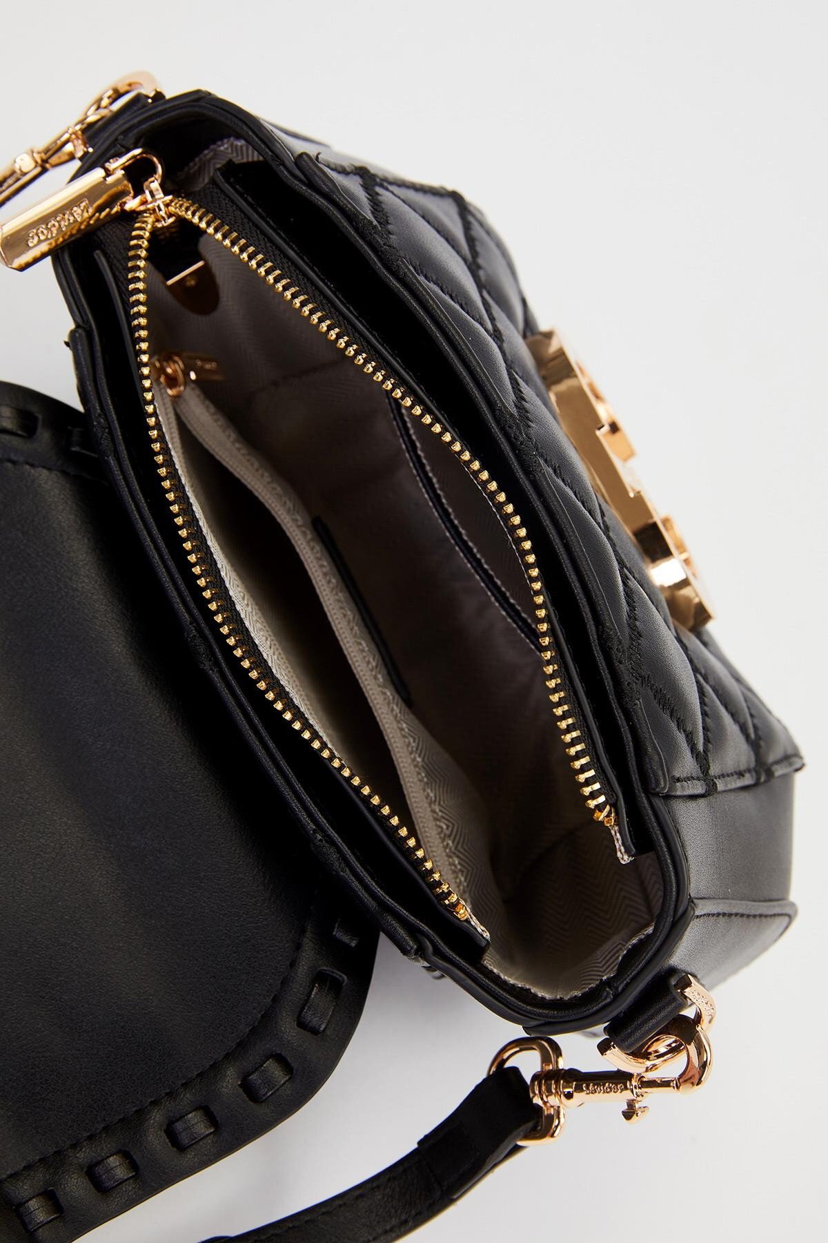 Levidor Siyah Kadın Omuz Çantası 930428