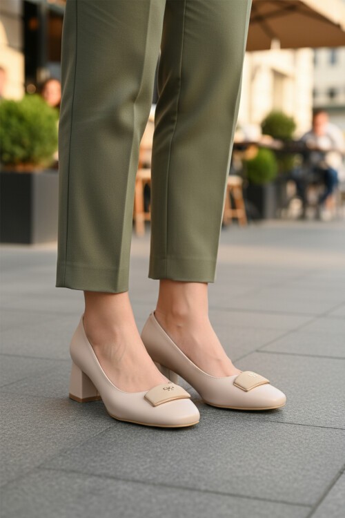 Bej Cilt Kadın Topuklu Ayakkabı 695039 Z