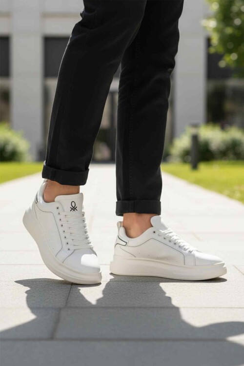 Beyaz Bağcıklı Kalın Tabanlı Erkek Yürüyüş ve Spor Ayakkabı Sneaker BNI-12081