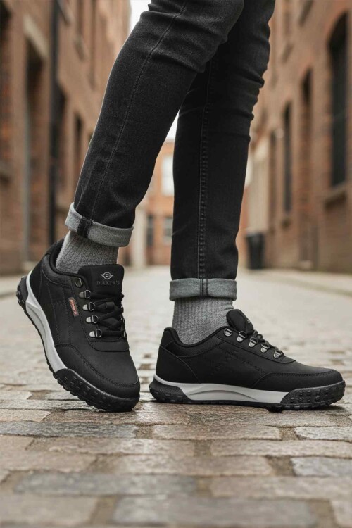 Siyah-Beyaz Hafif Erkek Outdoor Ayakkabı Dakırs 05 M