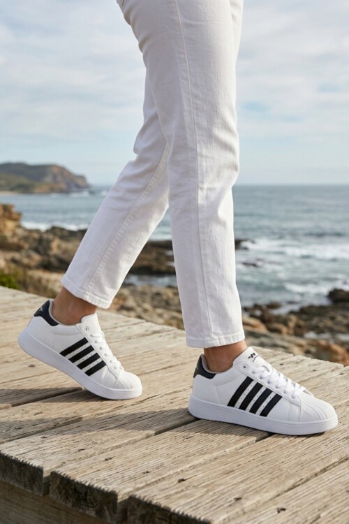 Beyaz-Siyah Hafif Unisex Spor Ayakkabı 26112 G