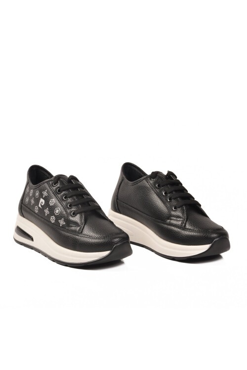 Siyah-Beyaz Kadın Günlük Ayakkabı PC-54779 Z