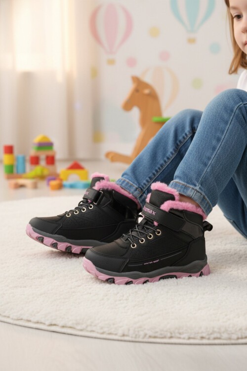 Siyah-Pembe Kürklü Cırtlı Kız Çocuk Bot 2082 P