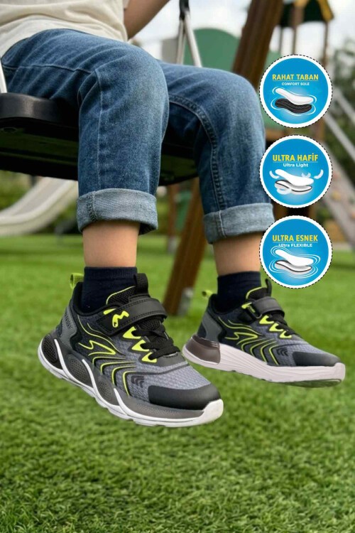 Siyah Hafif Cırtlı Erkek Çocuk Spor Ayakkabı Marco Kids 26Y326 P