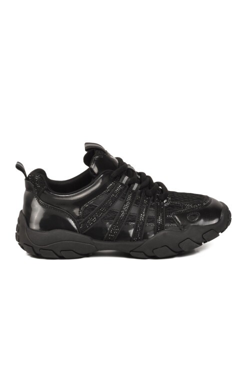 Siyah Bağcıklı Taş Detaylı Kadın Casual Yürüyüş Ayakkabı Sneaker K262-1049