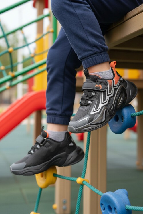 Siyah-Turuncu Erkek Çocuk Spor Ayakkabı 161-T5440210 F