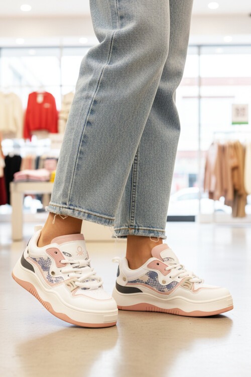 Beyaz-Pudra Bağcıklı Kalın Tabanlı Kadın Yürüyüş ve Spor Ayakkabı Sneaker BN-12157