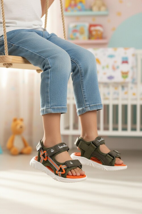Haki Cırtlı Hafif Rahat Tabanlı Erkek Çocuk Spor Sandalet BN-1276
