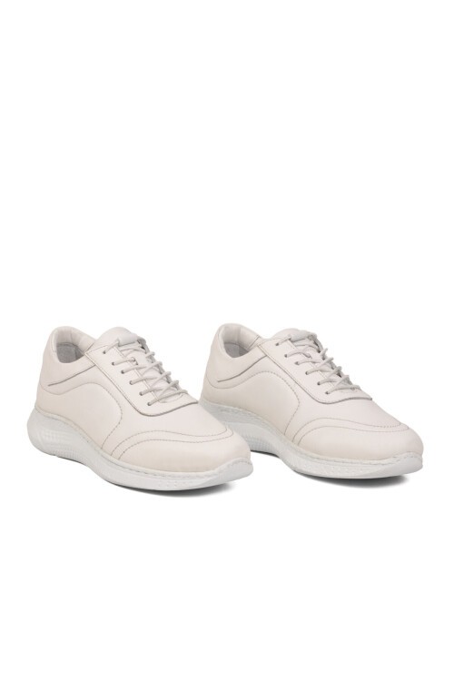 Kadın Hakiki Deri Hafızalı Taban Lastik Bağcıklı Beyaz Casual Sneaker Ayakkabı 8439 Z