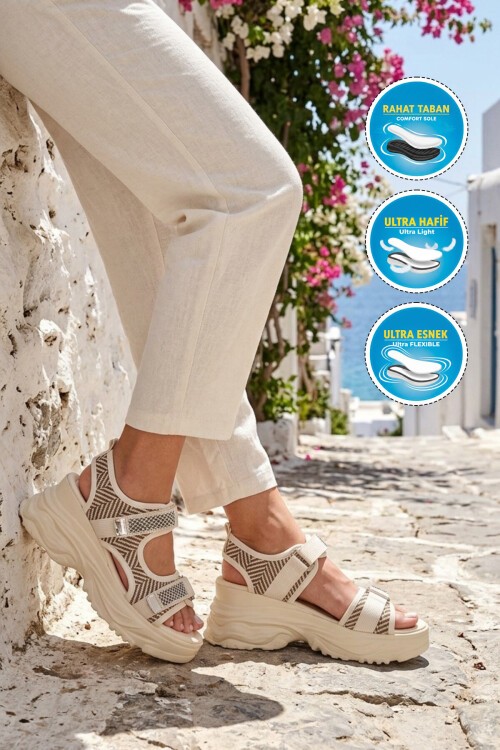 Kadın Krem Platform Sandalet Cırt Cırtlı Taş Detaylı Günlük Yazlık Sandalet B123 Z