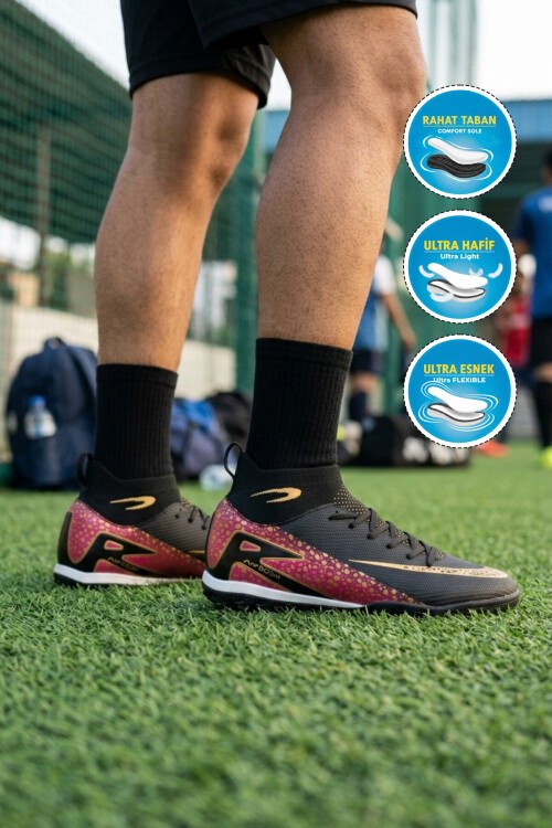 Siyah-Altın Çoraplı Bağcıklı Erkek Futbol Ayakkabısı Halı Saha Süperfly