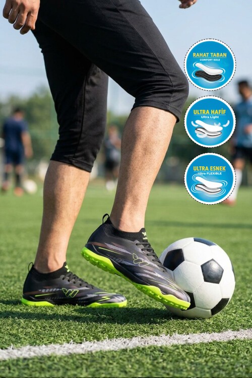 Siyah Çoraplı Bağcıklı Erkek Futbol Ayakkabısı Halı Saha Strike M