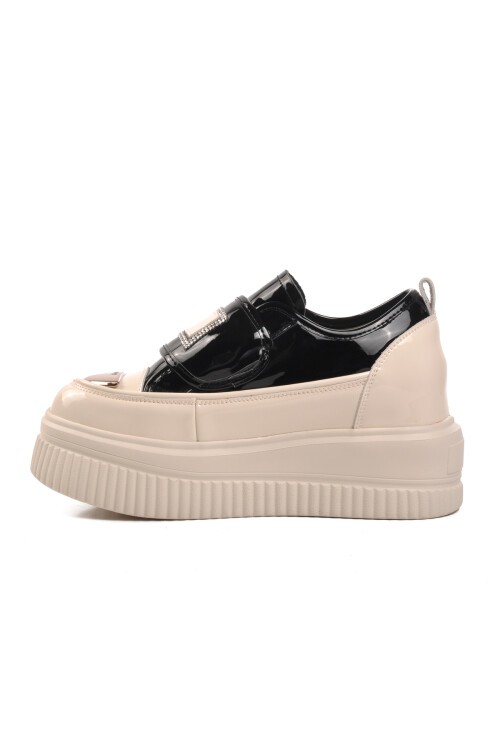 Siyah Yüksek Taban Kadın Spor Ayakkabı 24K373 Z