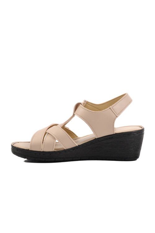 Bej Kadın Sandalet DAR KALIP