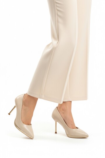 Bej ince Topuklu Kadın Topuklu Ayakkabı 448205 Z