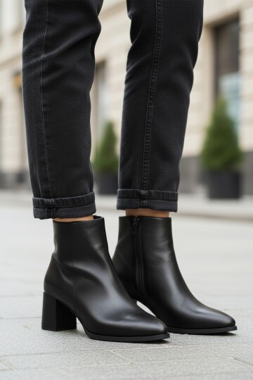 Siyah Cilt İçi Polarlı Fermuarlı Kadın Bot 343126 Z