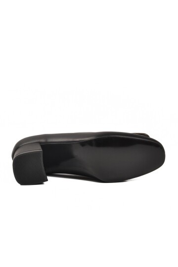 Siyah Cilt Kadın Topuklu Ayakkabı 695040 Z