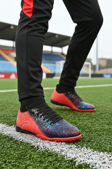 Siyah-Fuşya Çoraplı Erkek Krampon MH-252-153 M