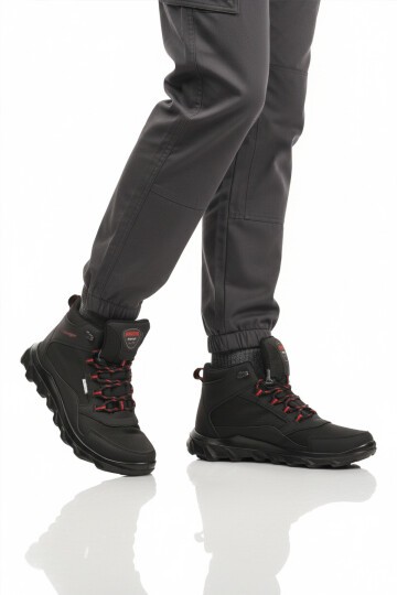 Siyah-Kırmızı Erkek Outdoor Bot M7200 M