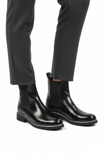 Siyah Parlak İçi Kürklü Kadın Bot PC-55086 Z