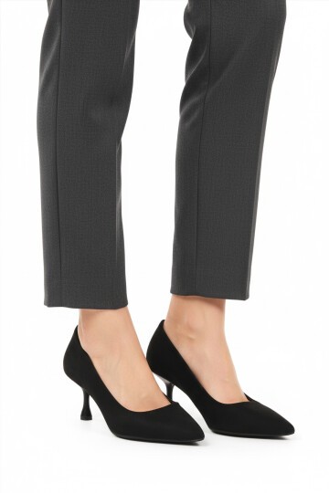 Siyah Süet Hafif Kadın Topuklu Ayakkabı 695033 Z