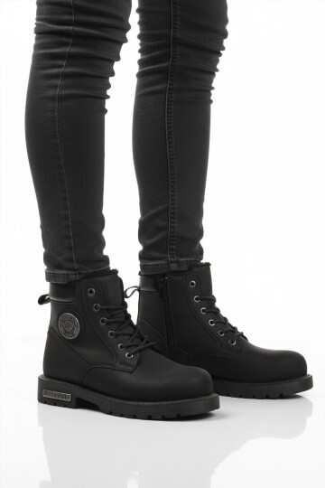 Siyah Fermuarlı Kadın Bot 528 G