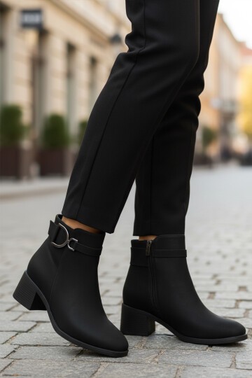 Siyah Zümrüt Hafif Kadın Bot 417637 Z