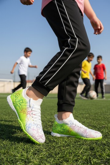 Beyaz-Neon Yeşil Çocuk Halı Saha Ayakkabısı FH-252-153 F