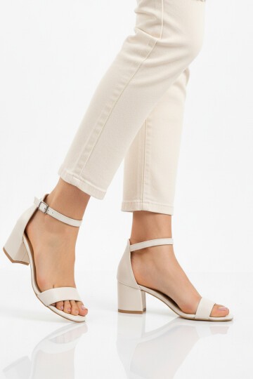 Beyaz Kadın Sandalet 325144 Z