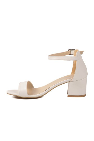 Beyaz Kadın Sandalet 325144 Z