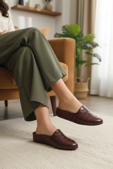 Bordo Kadın Ev Terliği PC-55373 Z