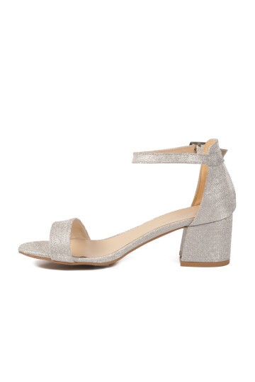 Gümüş Simli Kadın Sandalet 325157 Z