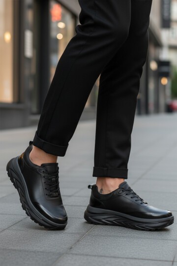 Siyah Hakiki Deri Erkek Günlük Ayakkabı 152-22390 M