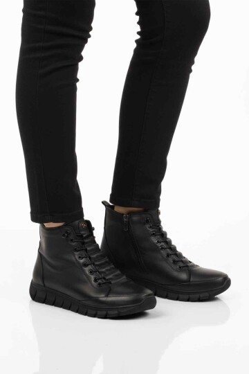 Siyah Hakiki Deri Kadın Bot 3910 Z