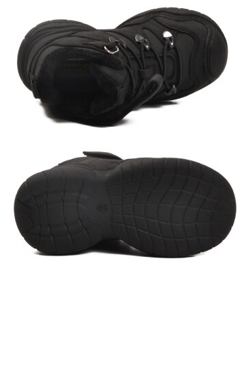 Siyah Çocuk Bot 2090 P