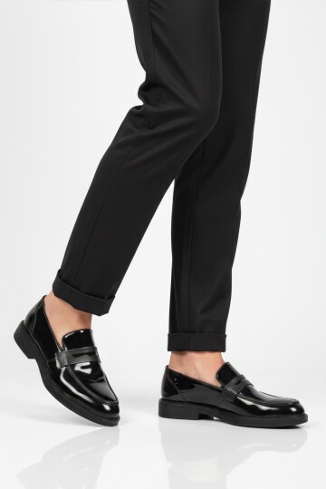 Siyah Rugan Hakiki Deri Erkek Günlük Ayakkabı 986 M