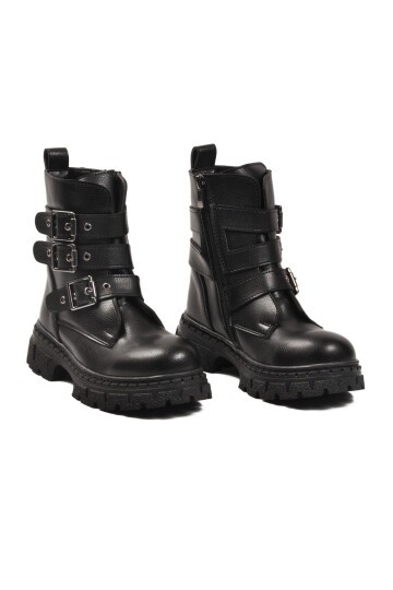 Siyah Çocuk Bot Caneda F