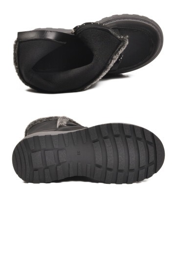 Siyah Çocuk Bot Lina F