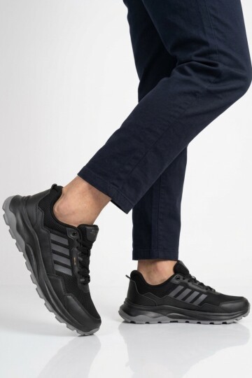 Siyah Hafif Rahat Taban Erkek Sneaker BST-2045 M