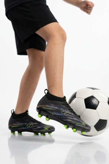 Siyah Çoraplı Bağcıklı Unisex Çocuk Futbol Ayakkabısı Krampon Strike F