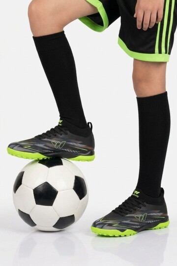Siyah Çoraplı Bağcıklı Unisex Futbol Ayakkabısı Halı Saha Strike G