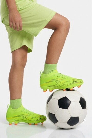 Yeşil Çoraplı Bağcıklı Unisex Çocuk Futbol Ayakkabısı Krampon Strike F