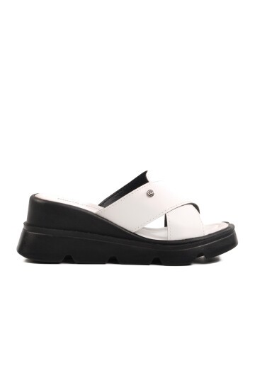Pierre Cardin Beyaz Kadın Terlik