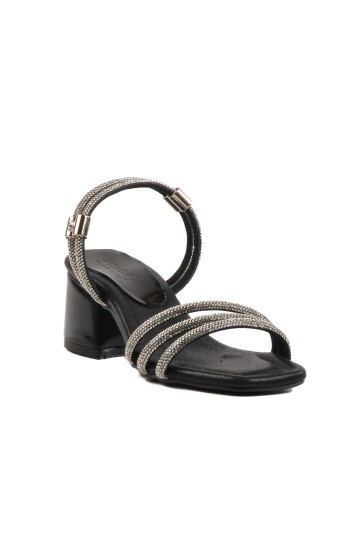Siyah Hafif Kız Çocuk Sandalet 016 F