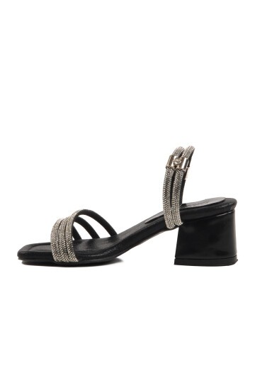 Siyah Hafif Kız Çocuk Sandalet 016 F