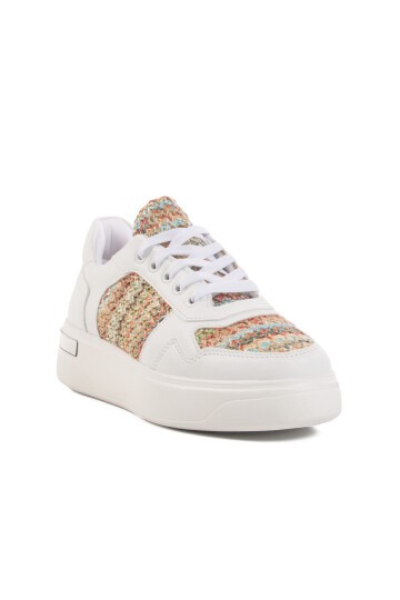 Beyaz Hafif Kadın Sneaker 13007 Z