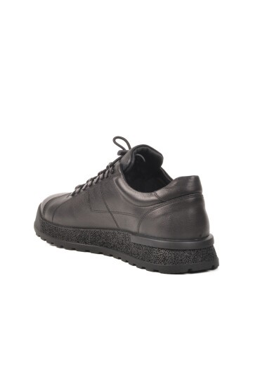 Siyah Hakiki Deri Erkek Sneaker 3K1820-3835 M